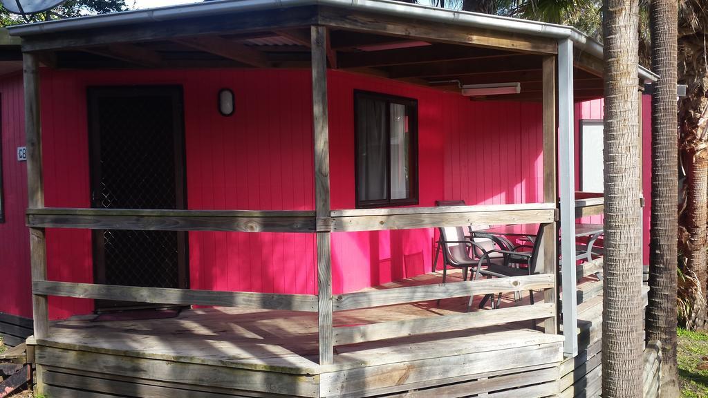 Smugglers Cove Holiday Village Форстер Экстерьер фото